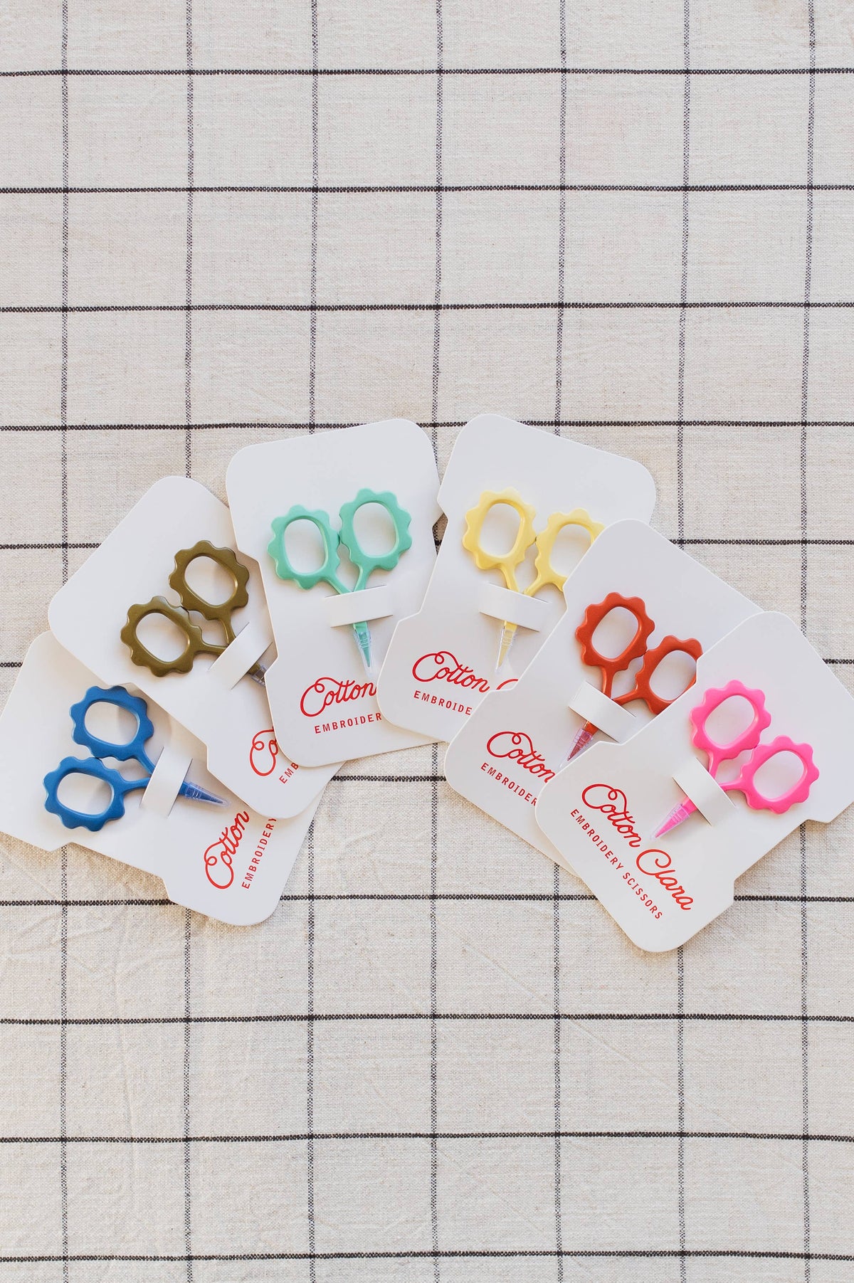 Mini Scalloped Scissors