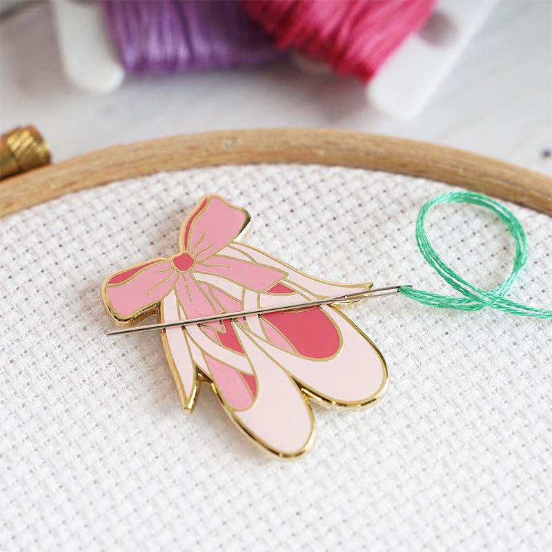 Ballet Slippers Needle Minder