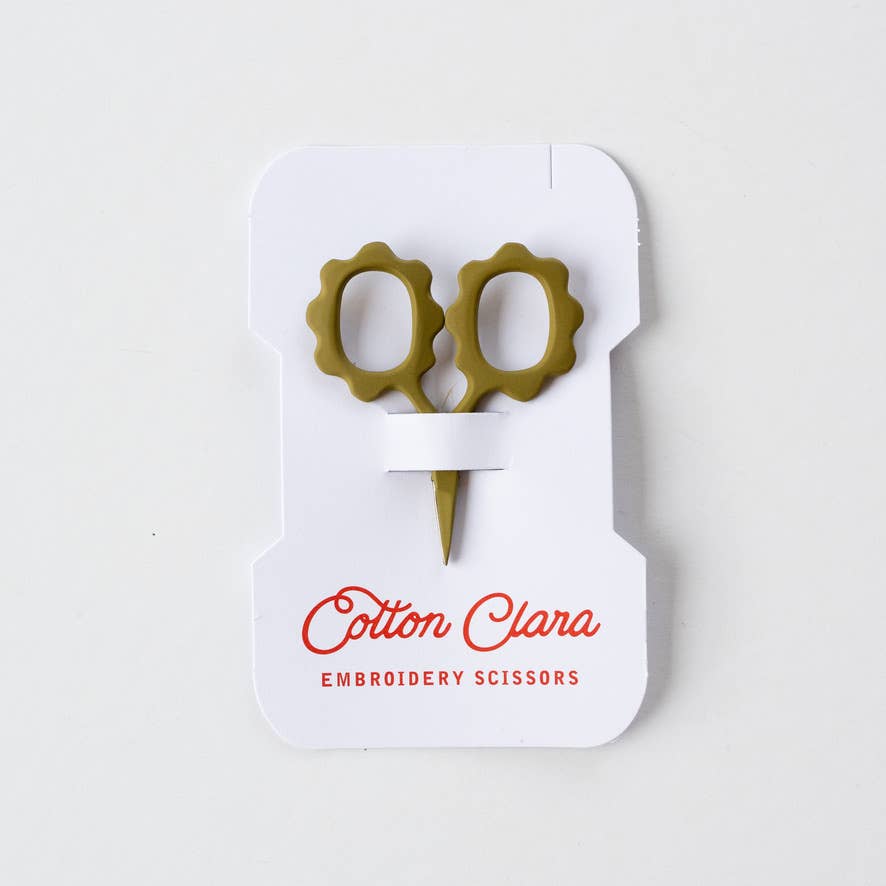 Mini Scalloped Scissors
