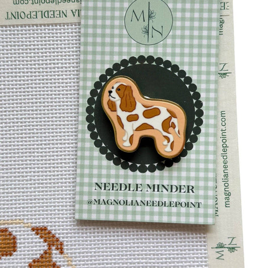 Red & White King Charles Cavalier Needle Minder