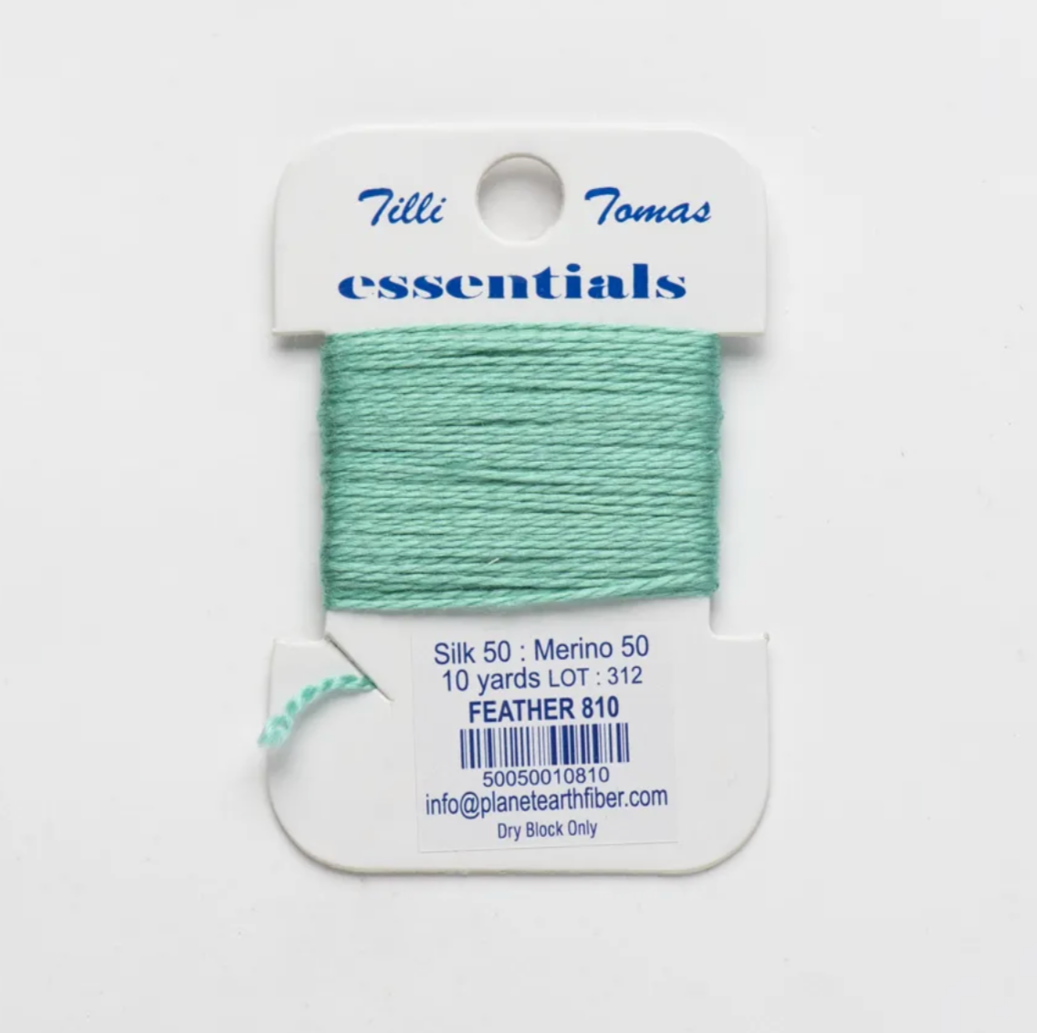 Essentials Card - Feather 810