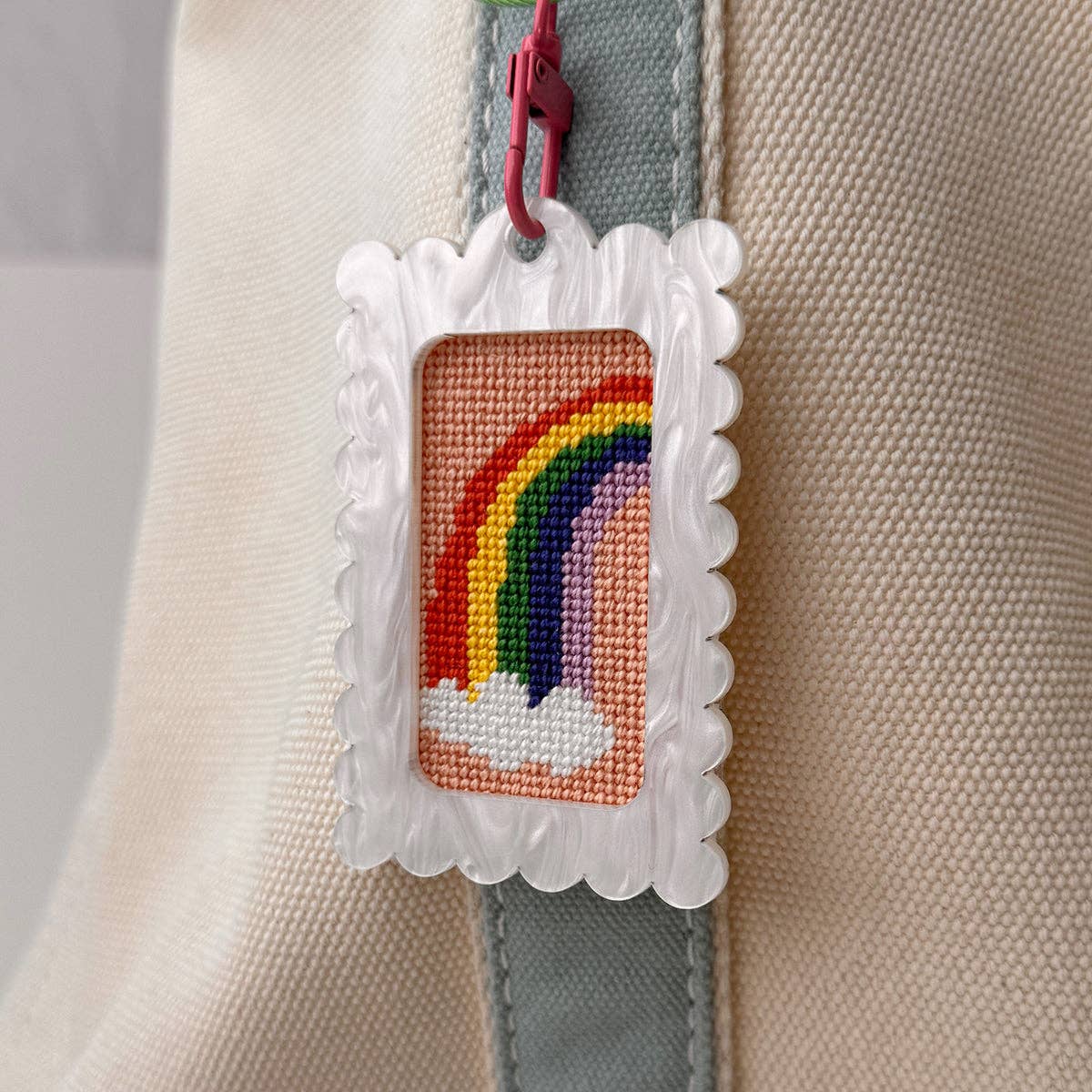 Bag Tag: Small Scallop Rectangle: Navy