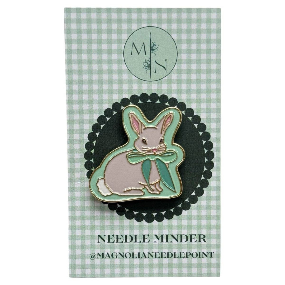 Green Bow Bunny Needle Minder