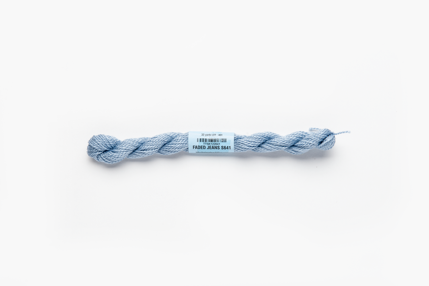 Essentials Skein - Faded Jeans 641