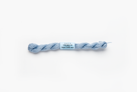 Essentials Skein - Faded Jeans 641