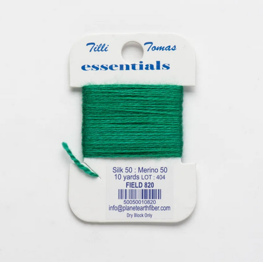 Essentials Card - Field 820
