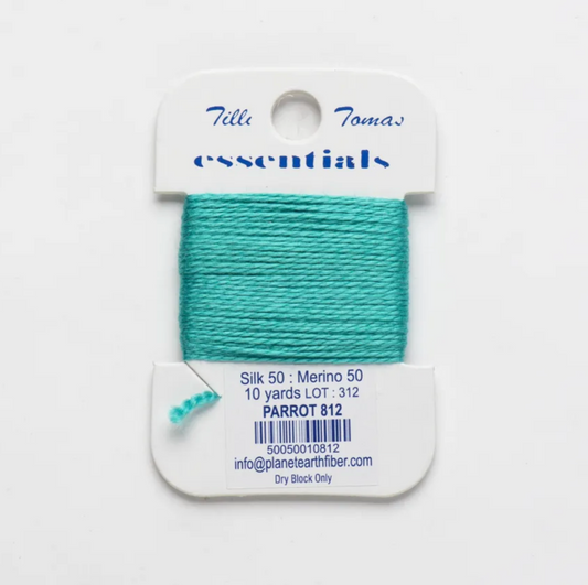Essentials Card - Parrot 812