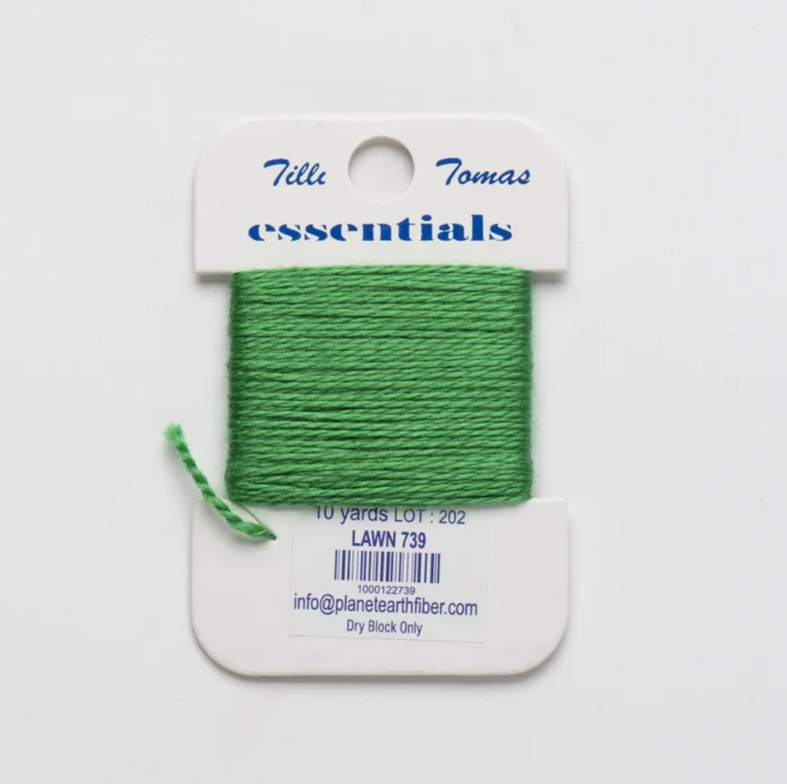 Essentials Card - Lawn 739